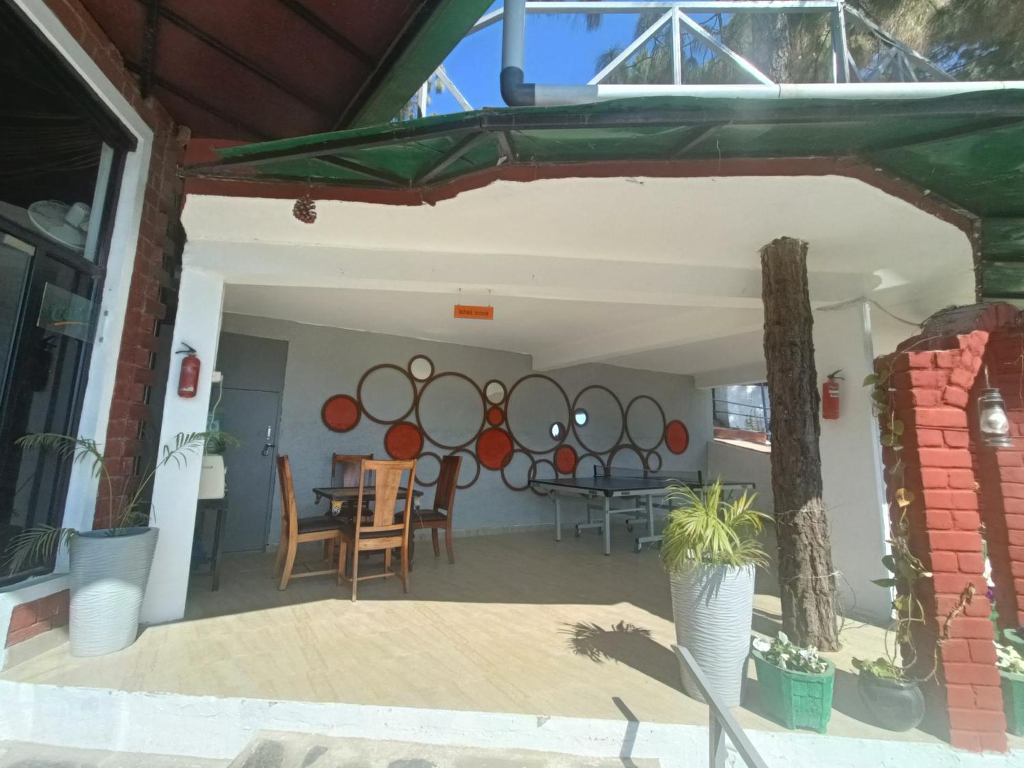 Zone Connect By The Park, Lansdowne Otel Dış mekan fotoğraf
