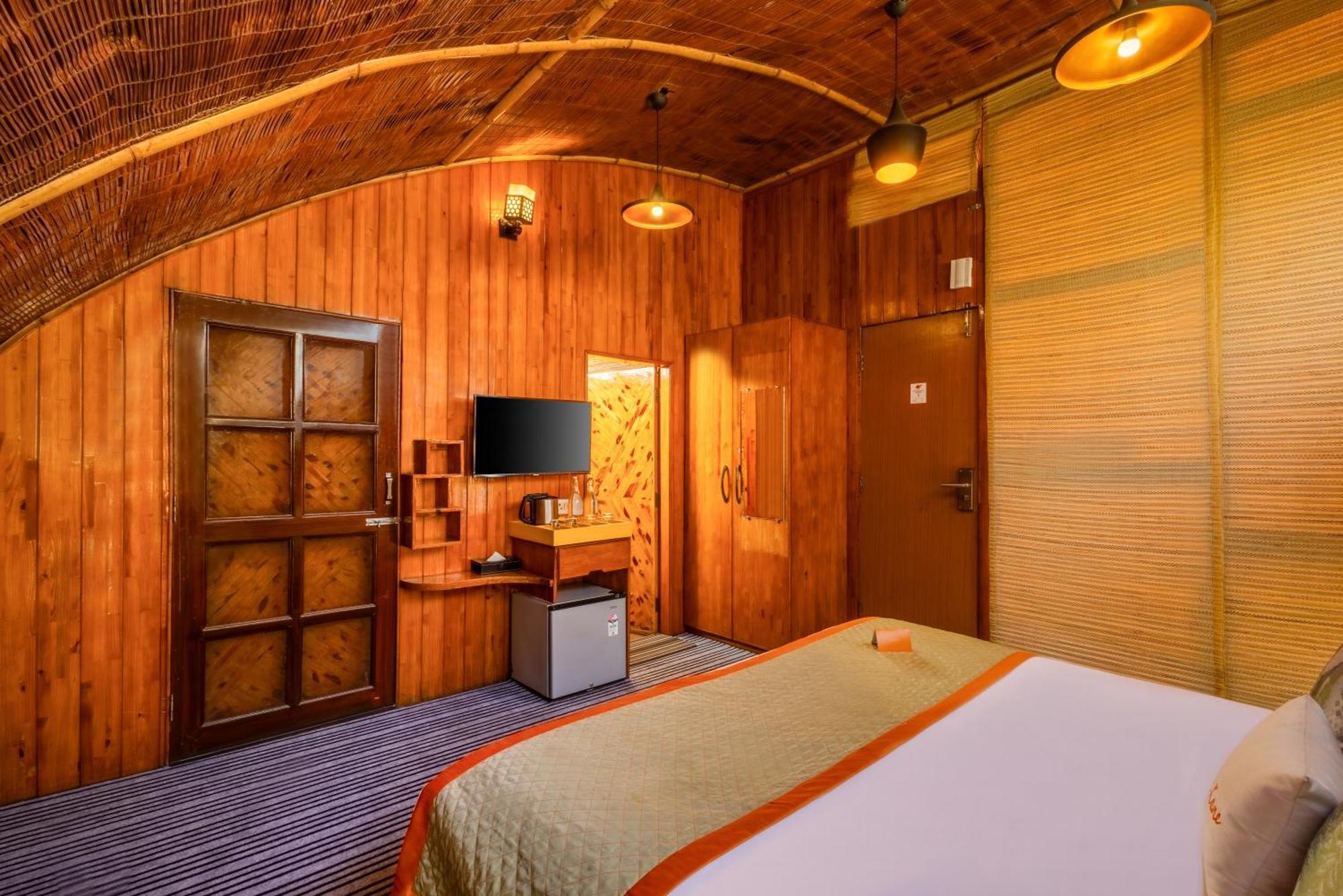 Zone Connect By The Park, Lansdowne Otel Dış mekan fotoğraf