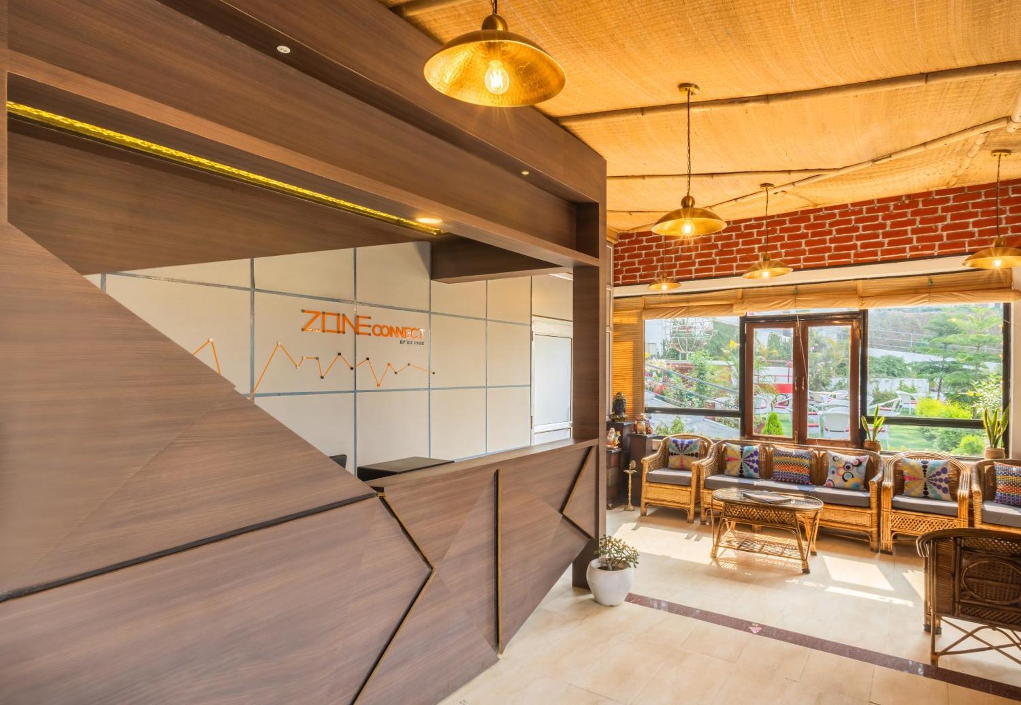 Zone Connect By The Park, Lansdowne Otel Dış mekan fotoğraf